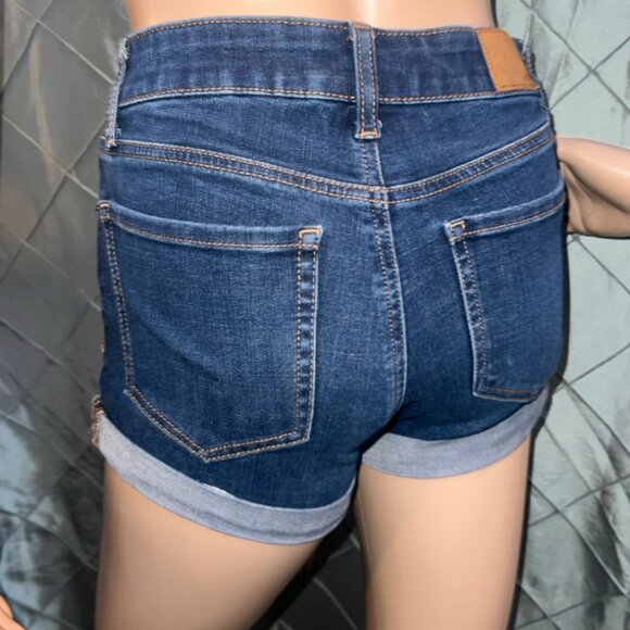 Aeropostale Premium Seriously Stretchy High-Rise Denim Midi Shorts Sz 00‎ - Picture 3 of 7